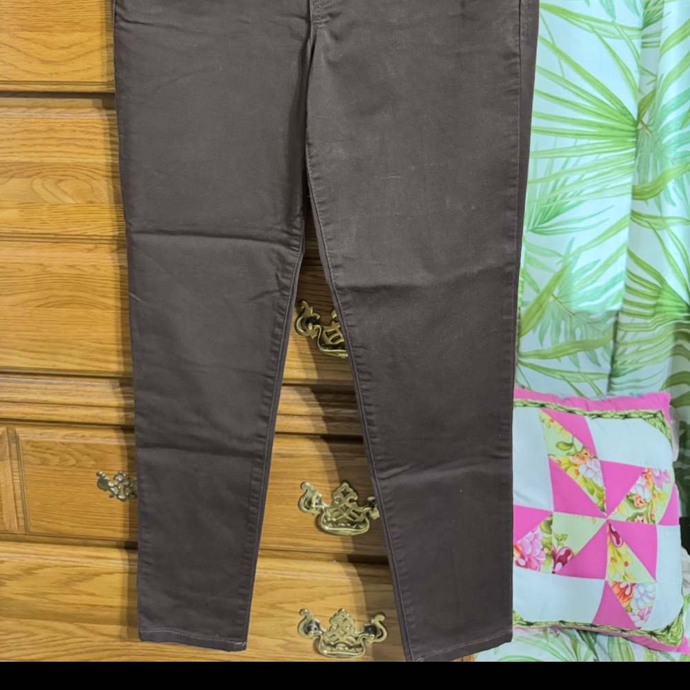 Democracy size 4 pants - Picture 2 of 2